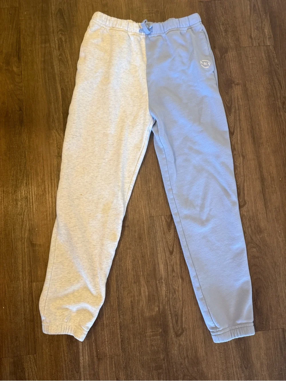 Abercrombie & Fitch Split Light Blue and White Jogger Pants